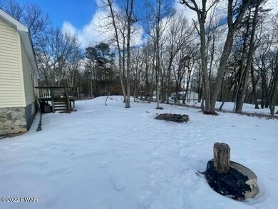 122 Robin Ln, Dingmans Ferry, PA 18328 - photo 4