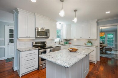 4010 Glen Laurel Dr, Raleigh, NC 27612 - photo 5