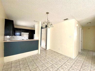 2210 Elisa Ln, Edinburg, TX 78541 - photo 4