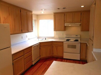 948 Hopkins Rd, Central Point, OR 97502 - photo 5