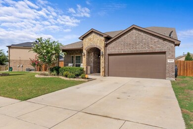 1013 Katherine Rd, Weatherford, TX 76087 - photo 2