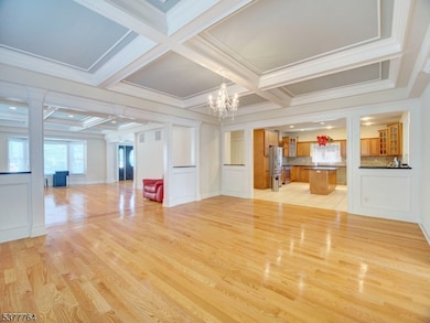 89 Sharot St, Carteret, NJ 07008 - photo 4