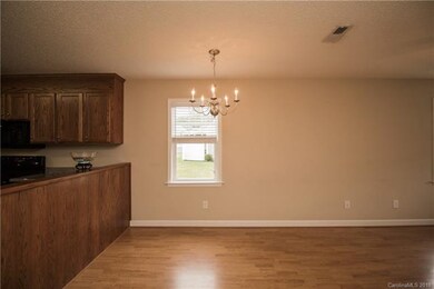 935 Barracuda Loop, Statesville, NC 28677 - photo 7