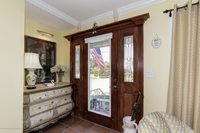 Front Door/Entrance