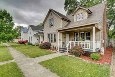 251 Center St, Auburn, IN 46706 - photo 2