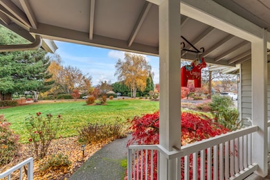 coveredfrontporch