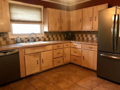 7 Cove Dr, Derry, NH 03038 - photo 4