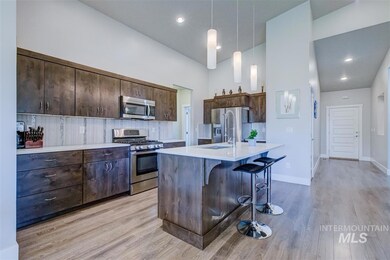 4338 N Vera St, Boise, ID 83704 - photo 5