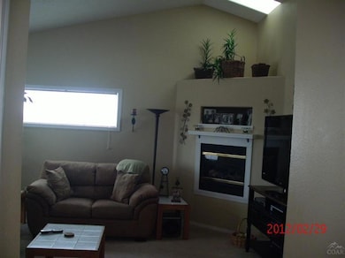 2929 SW Volcano Cir, Redmond, OR 97756 - photo 6