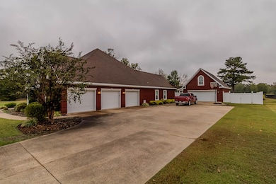 260 Nichols Bend, Columbus, MS 39702 - photo 4