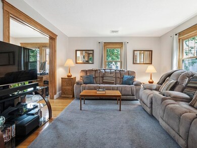 24 Tolman St, Waltham, MA 02453 - photo 7