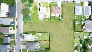 340 E 54th St, Elmwood Park, NJ 07407 - photo 2