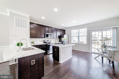 207 Apsley Terrace, Purcellville, VA 20132 - photo 3