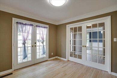 06-3080 Chapel Bend Dr-6