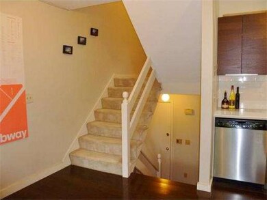 40 Regent Cir, Brookline, MA 02445 - photo 5