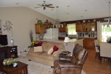 1260 Keefer Rd, Mansfield, OH 44903 - photo 4