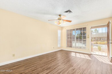 812 E Huber St, Mesa, AZ 85203 - photo 6