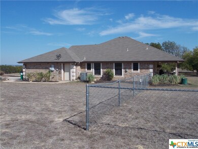 1006 Kenney Dr, Copperas Cove, TX 76522 - photo 3