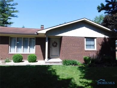 1005 N Defiance St, Archbold, OH 43502 - photo 2