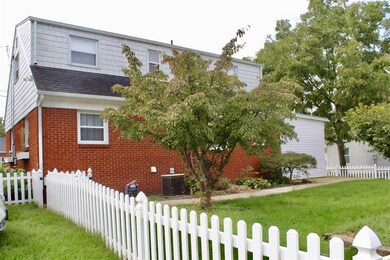 442 W Old Cross Rd, New Market, VA 22844 - photo 5