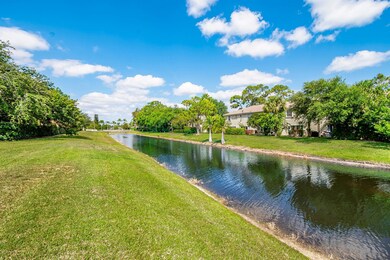 13155 Chadwick Ct unit 20, Wellington, FL 33414 - photo 3
