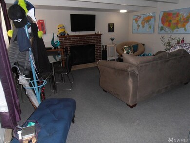 626 13th St NE, East Wenatchee, WA 98802 - photo 4