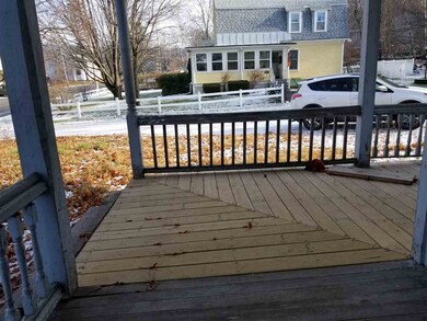 99 Chestnut St, Claremont, NH 03743 - photo 4