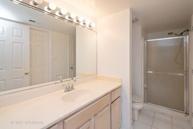 18600 Village West Dr unit 310, Hazel Crest, IL 60429 - photo 5
