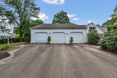 3 Oldham St, Pembroke, MA 02359 - photo 3