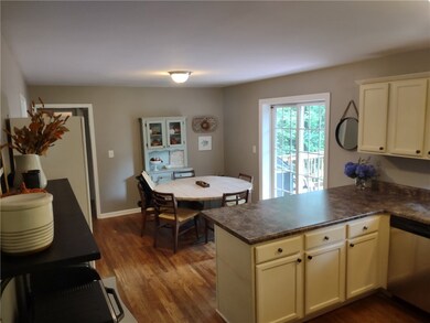 307 Forest Acres Cir, Walhalla, SC 29691 - photo 4