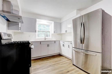 4-21 Saddle River Rd unit 2, Fair Lawn, NJ 07410 - photo 3