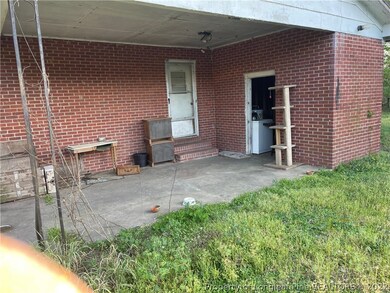 1504 McBryde Mill Rd, Red Springs, NC 28377 - photo 5