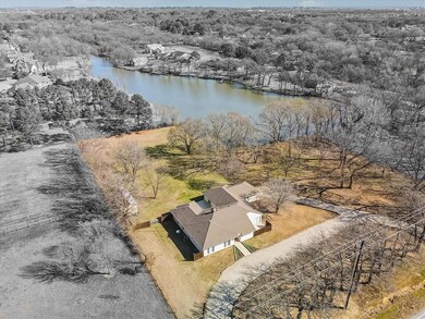 901 E Ryan Rd, Denton, TX 76210 - photo 5