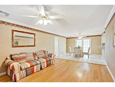 Den/Family/Great Room.