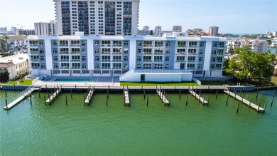 415 Island Way unit 402, Clearwater Beach, FL 33767 - photo 4