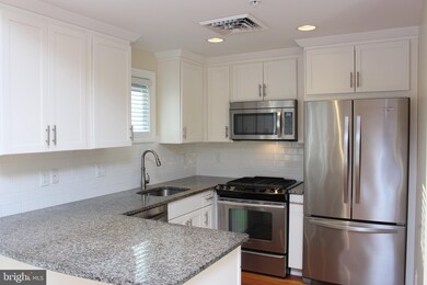 1112 E Lancaster Ave unit 301, Bryn Mawr, PA 19010 - photo 3