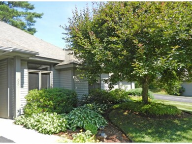 35 Larkspur Ln unit 35, White River Junction, VT 05001 - photo 2