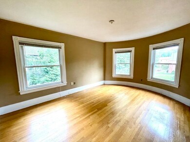 500 Centre St unit 3, Newton, MA 02458 - photo 5