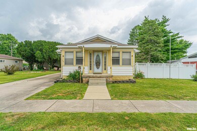 1308 Pulaski St, Lincoln, IL 62656 - photo 6