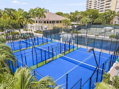 Resort Villas unit PH-3, Key Biscayne, FL 33149 - photo 5