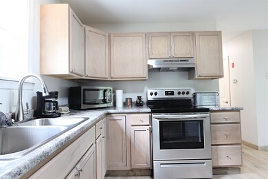 100 Fox Run Cir, Lyndonville, VT 05851 - photo 6