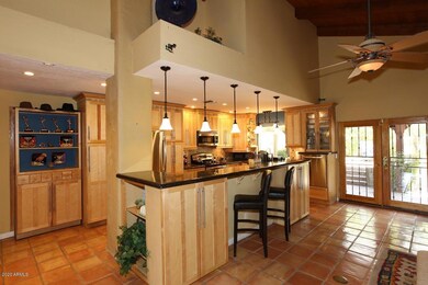 1634 E Echo Ln, Phoenix, AZ 85020 - photo 4