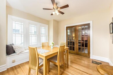 2nd ave dining room 3