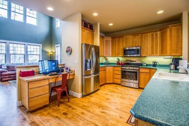 2801 NE Red Oak Dr, Bend, OR 97701 - photo 6