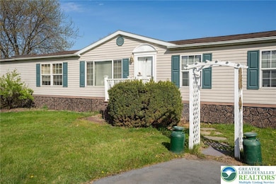 183 Greenbriar Dr S, Bath, PA 18014 - photo 6