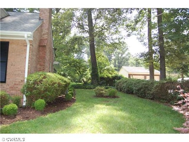 Exterior Front - Sideyard!