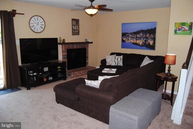 1406 Sentry Ln, Norristown, PA 19403 - photo 7