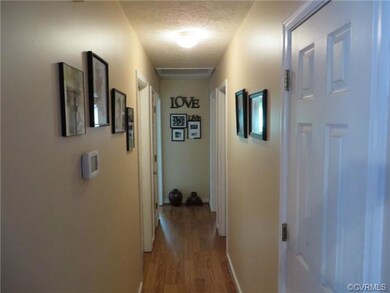 808 Commins Rd, Aylett, VA 23009 - photo 6