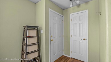 04-391 Sunnyside court Unit H-4