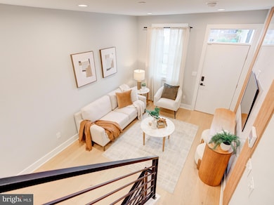 1702 N Orianna St, Philadelphia, PA 19122 - photo 3